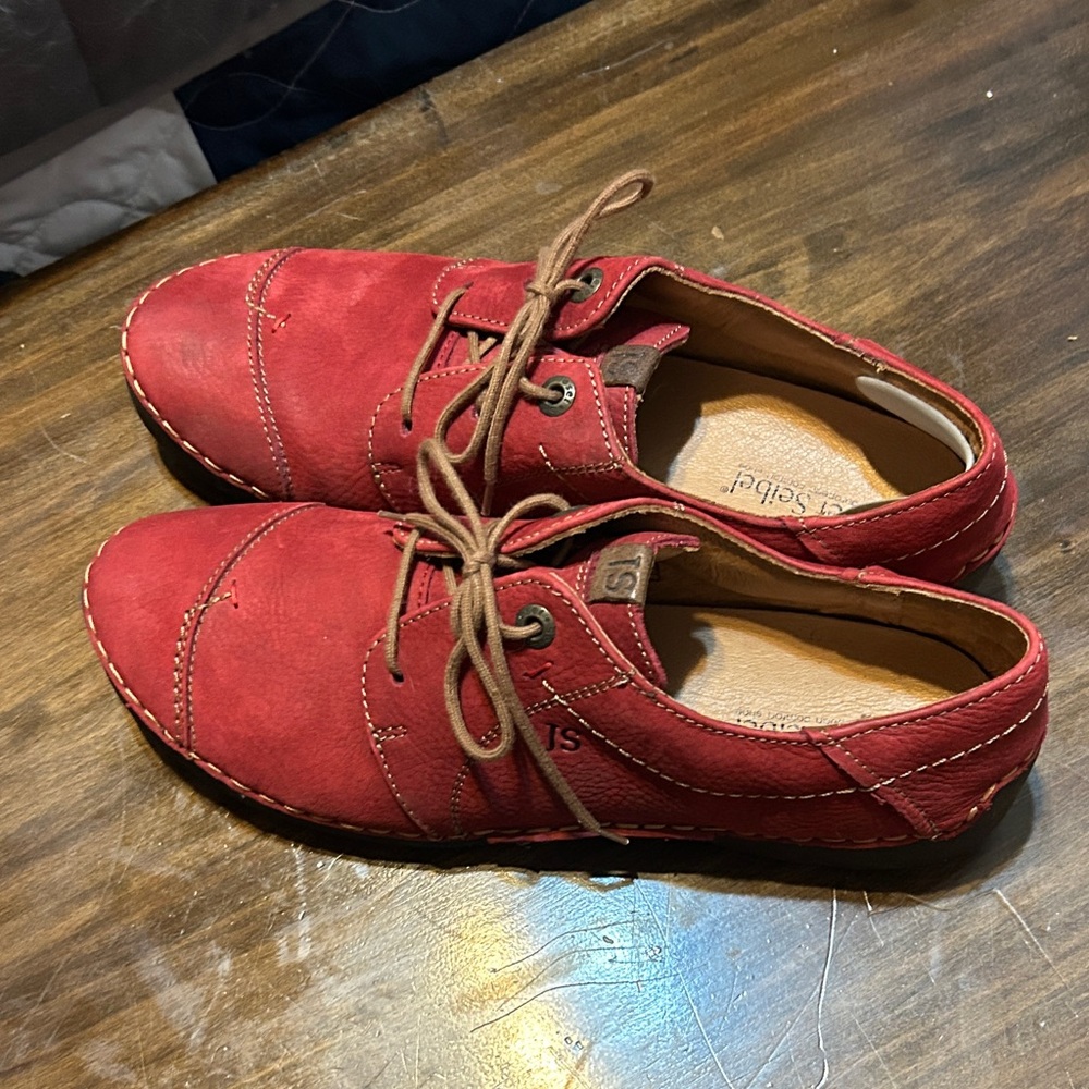 Josef Seibel Red Oxfords